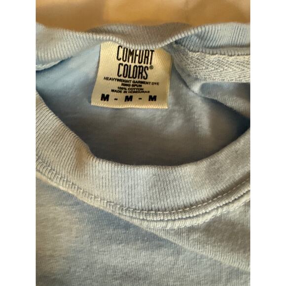 COMFORT COLORS snowflake shirt size Medium M - Picture 3 of 3